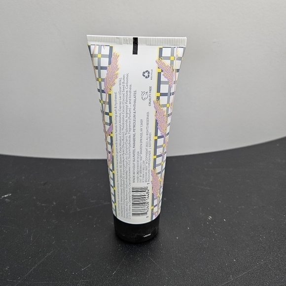 Beekman 1802 Goat Milk Hand Cream 3.4 fl oz 100 mL Lavender - Picture 2 of 3